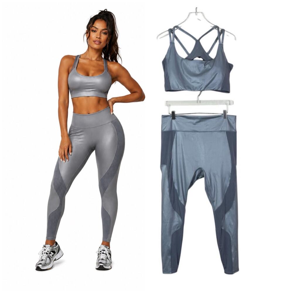 Fabletics | Matching Gunmetal Grey Metallic Silver Two Piece Bra Leggings Set